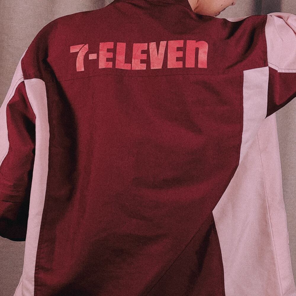 Vintage Japanese 7-Eleven Staff Uniform Jacket - Picture 2 of 4